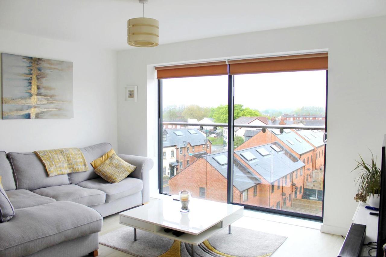 Manchester Escape - Private Room & Bathroom Near Etihad And Coop Arena - Free Secure Parking Экстерьер фото